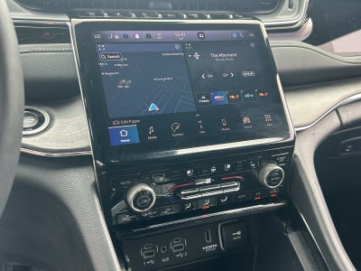2023 Jeep Grand Cherokee L Overland 4x4