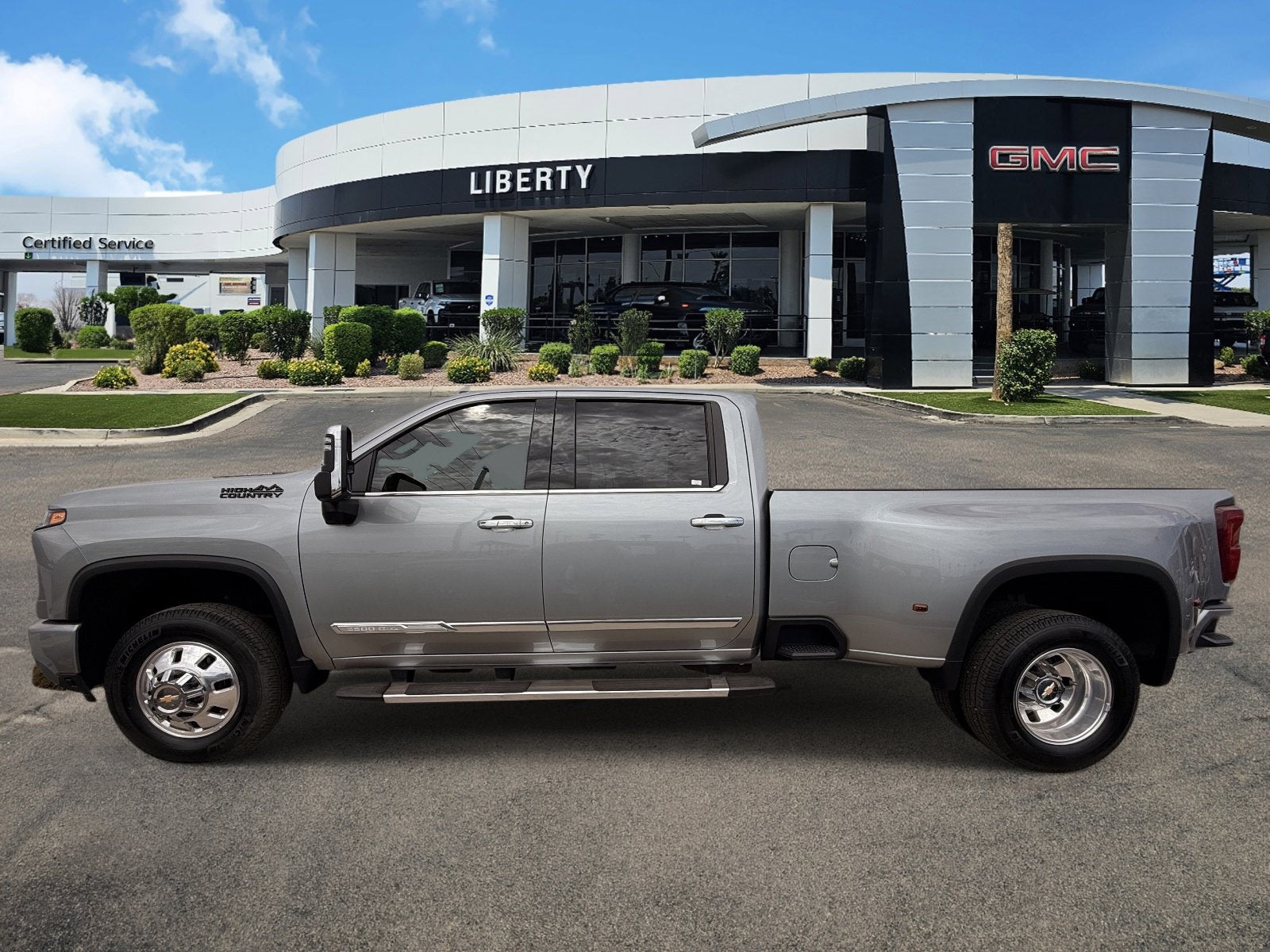 2026 Chevrolet Silverado 3500 HD High Country DRW