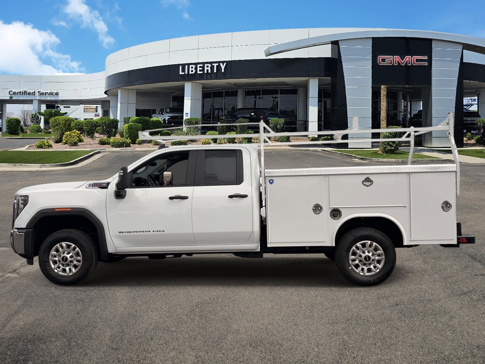 2026 GMC Sierra 2500 HD Pro