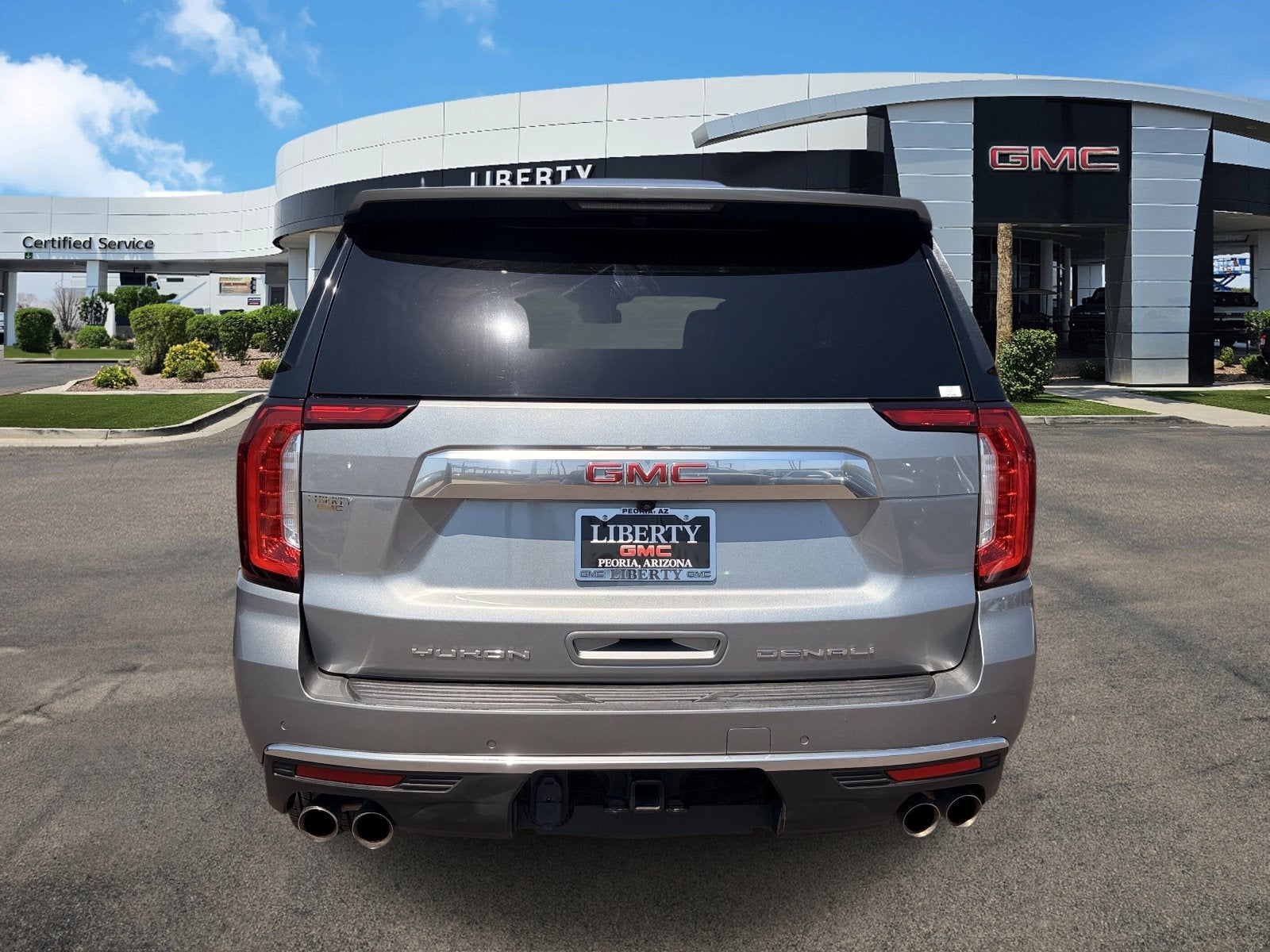 2023 GMC Yukon Denali