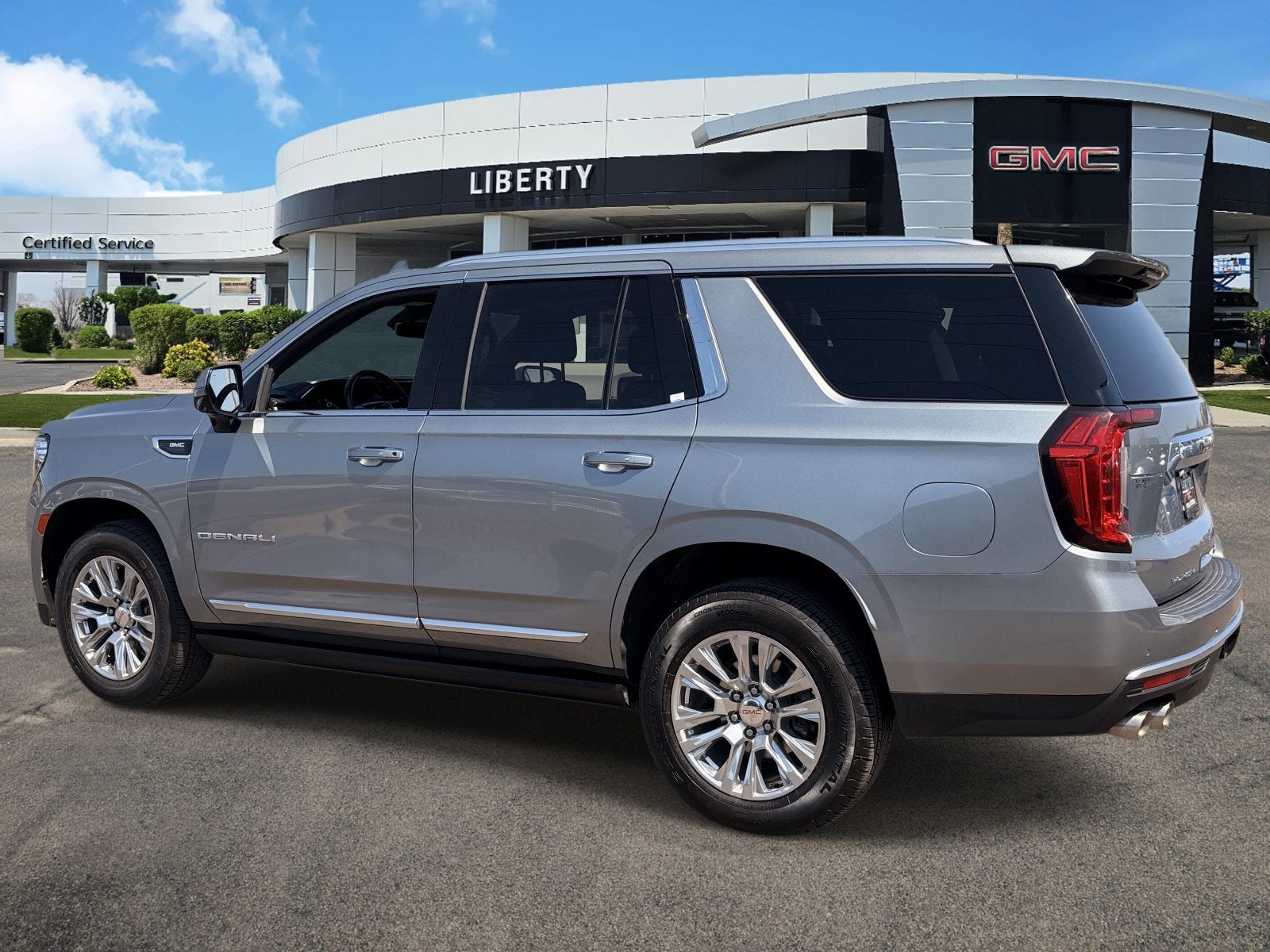 2023 GMC Yukon Denali
