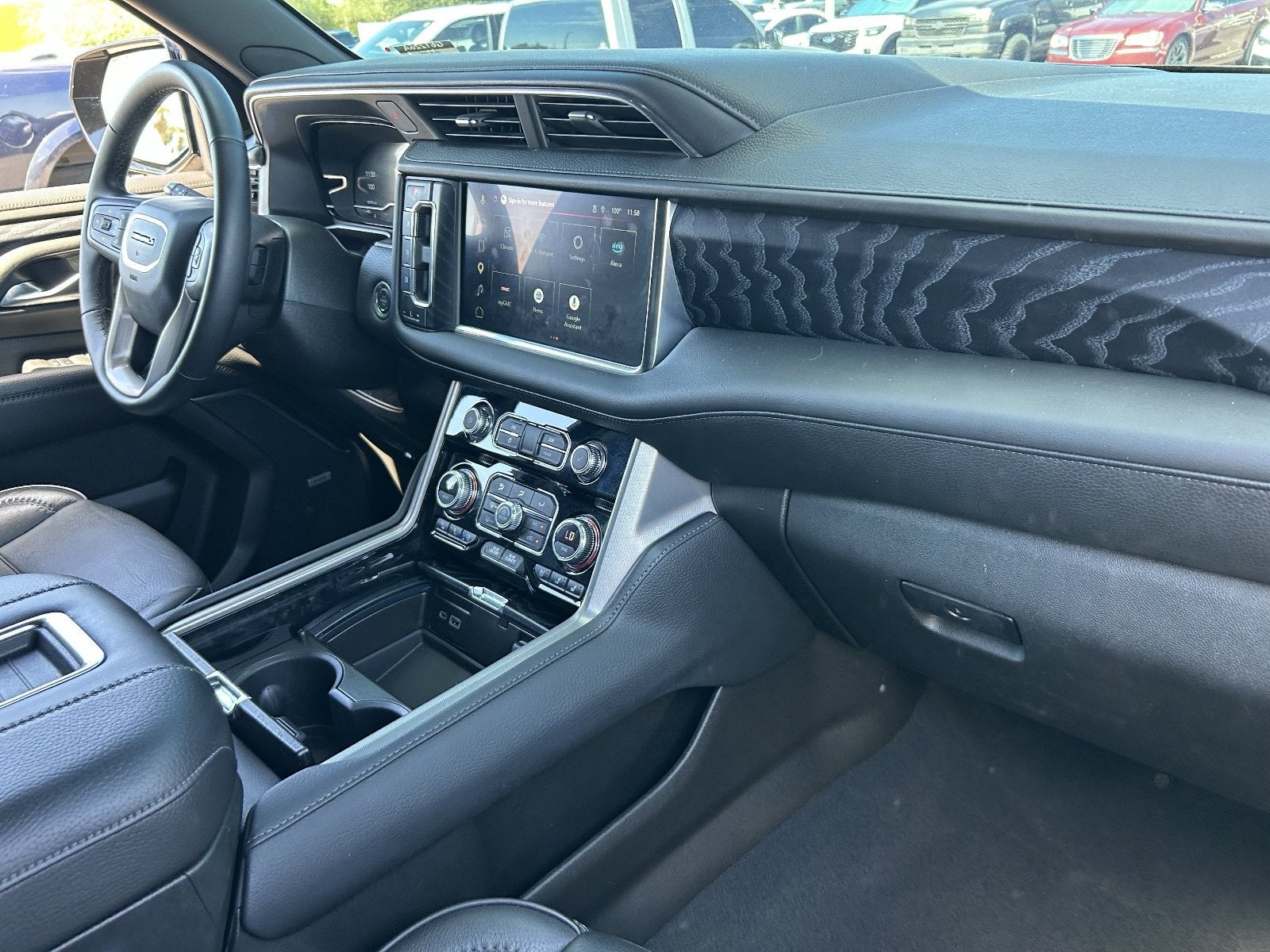2024 GMC Yukon Denali