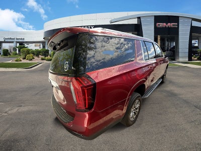 2023 GMC Yukon XL SLE