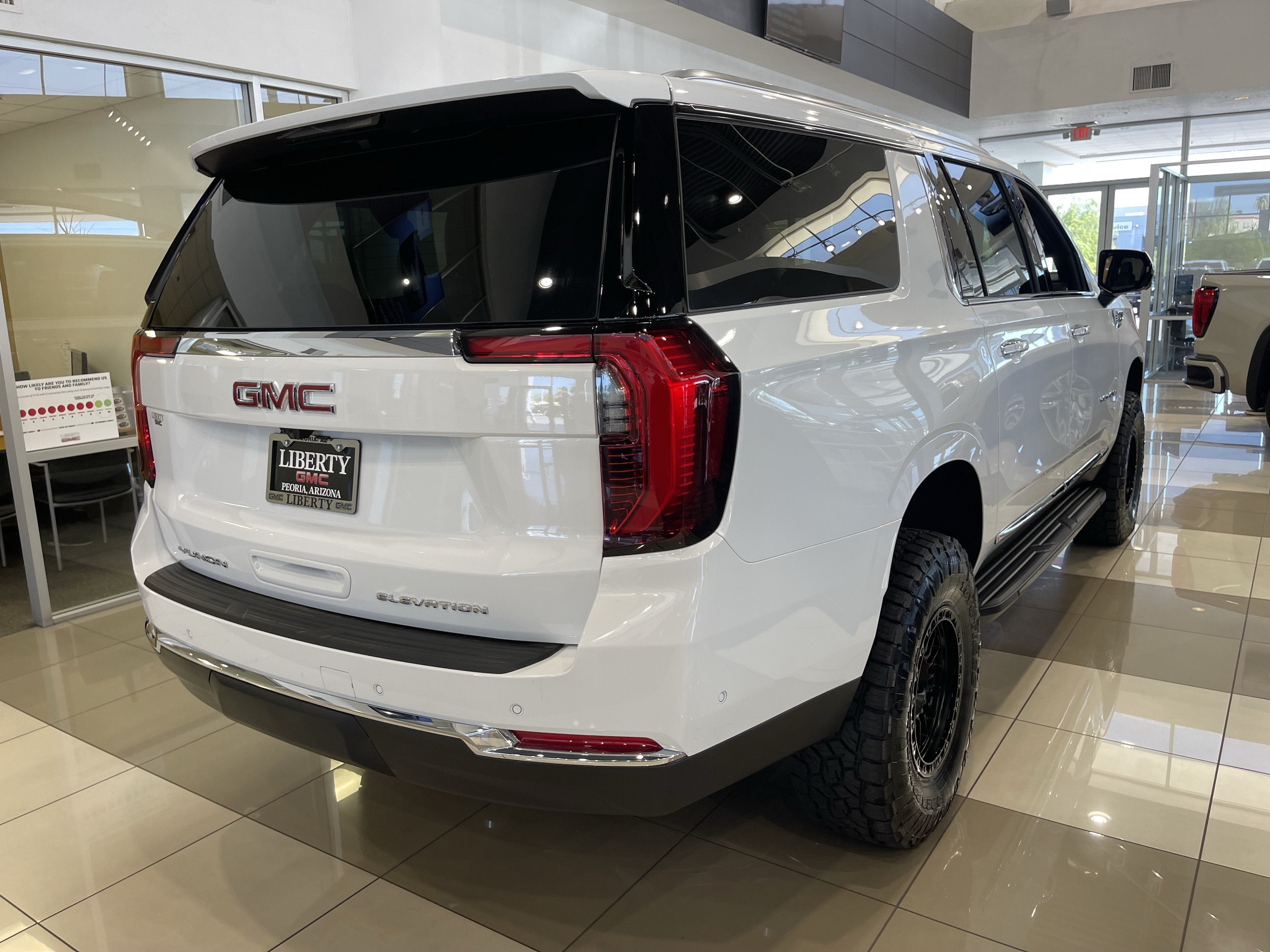 2026 GMC Yukon XL Elevation