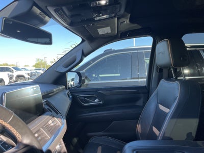 2023 GMC Yukon XL AT4