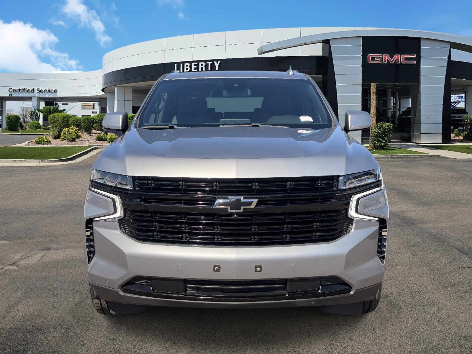 2023 Chevrolet Suburban RST
