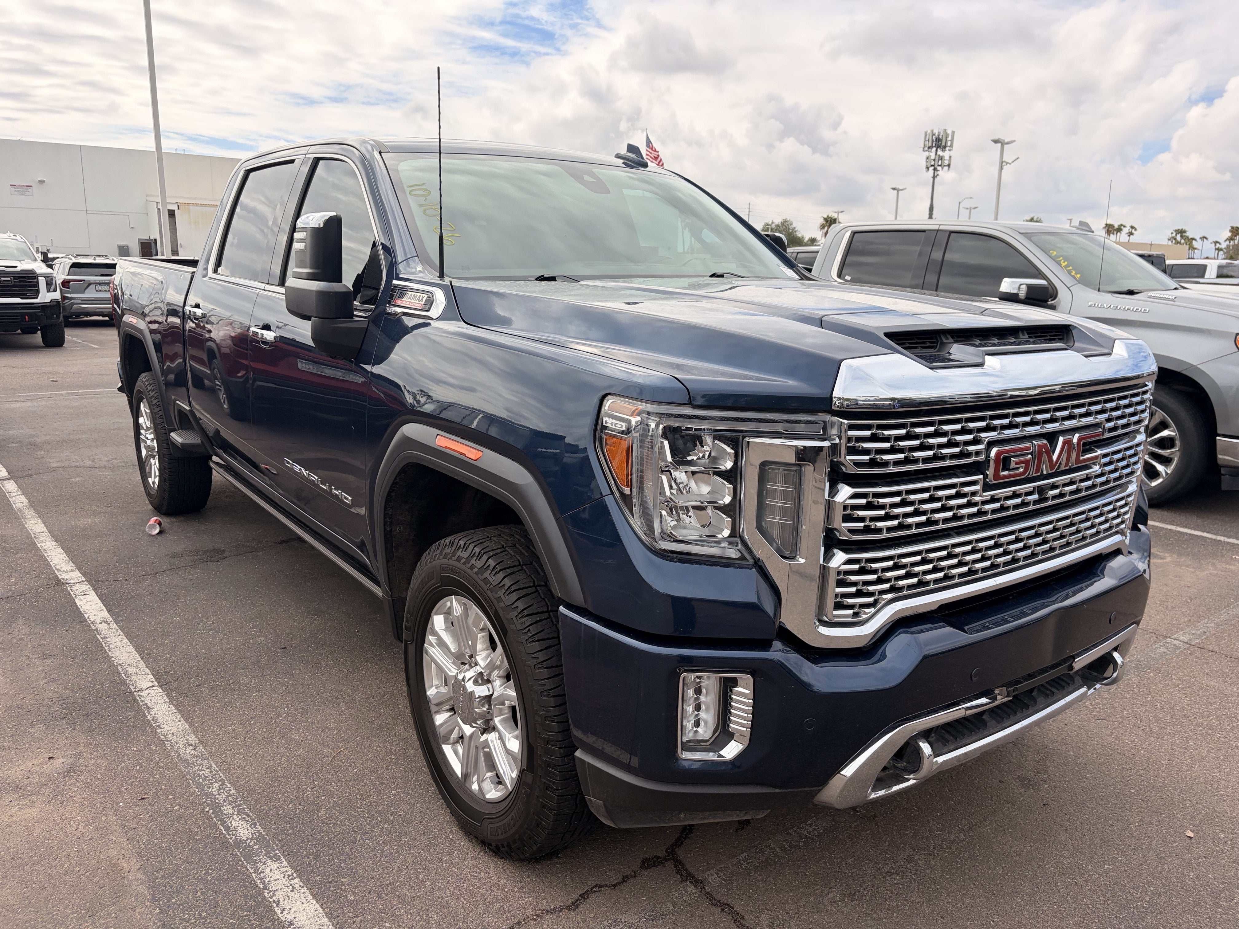 2023 GMC Sierra 2500 HD Denali