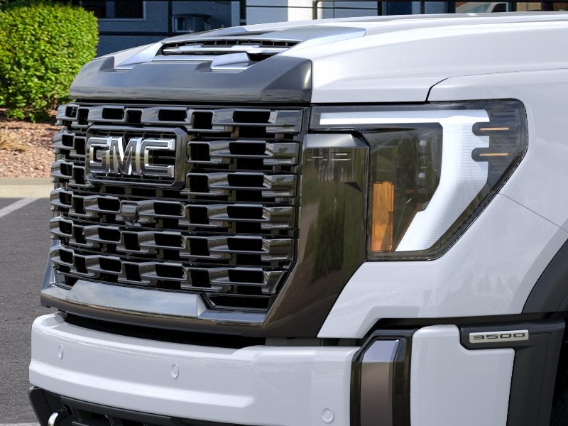 2026 GMC Sierra 3500 HD Denali Ultimate DRW
