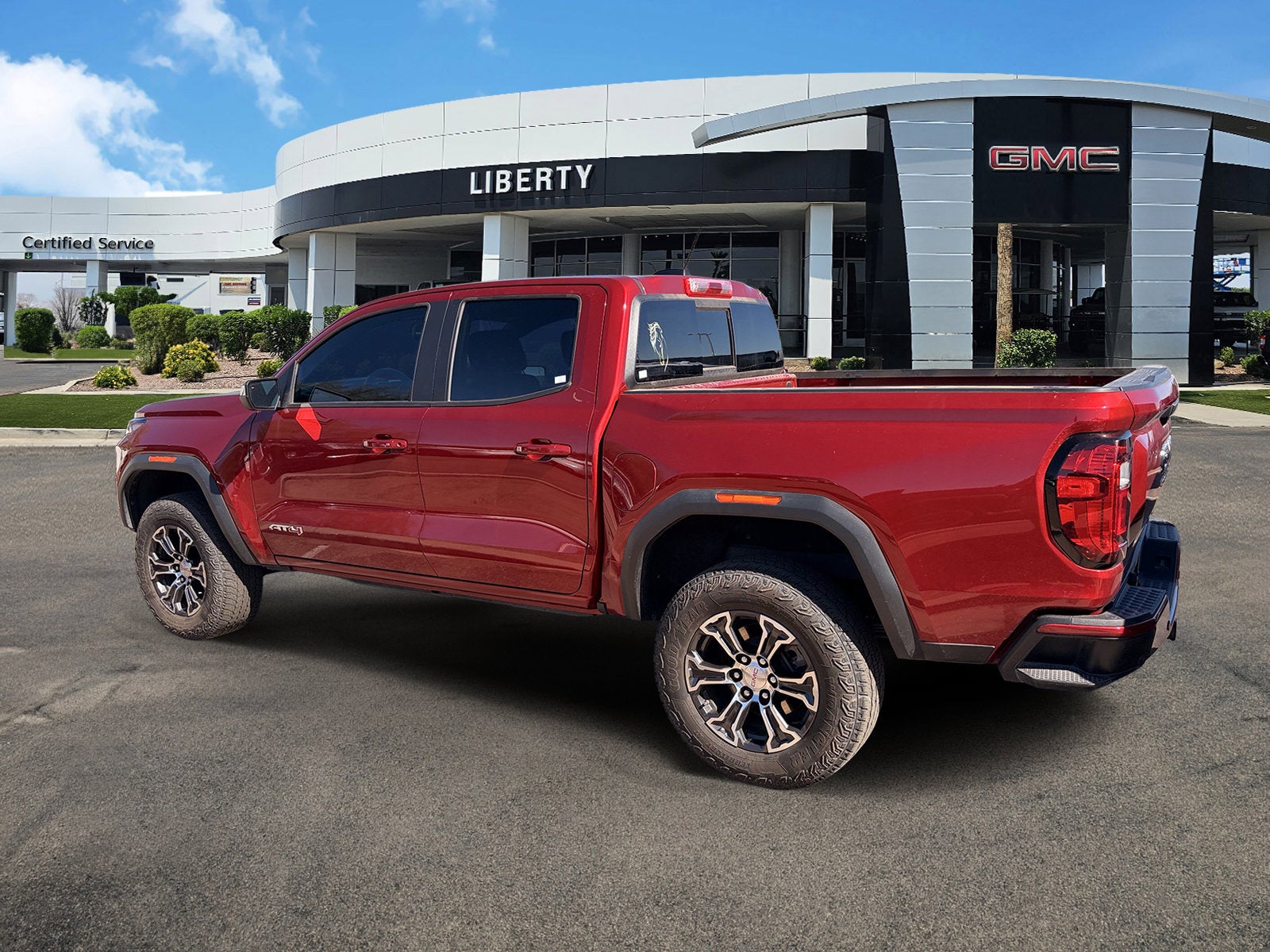 2023 GMC Canyon 4WD AT4
