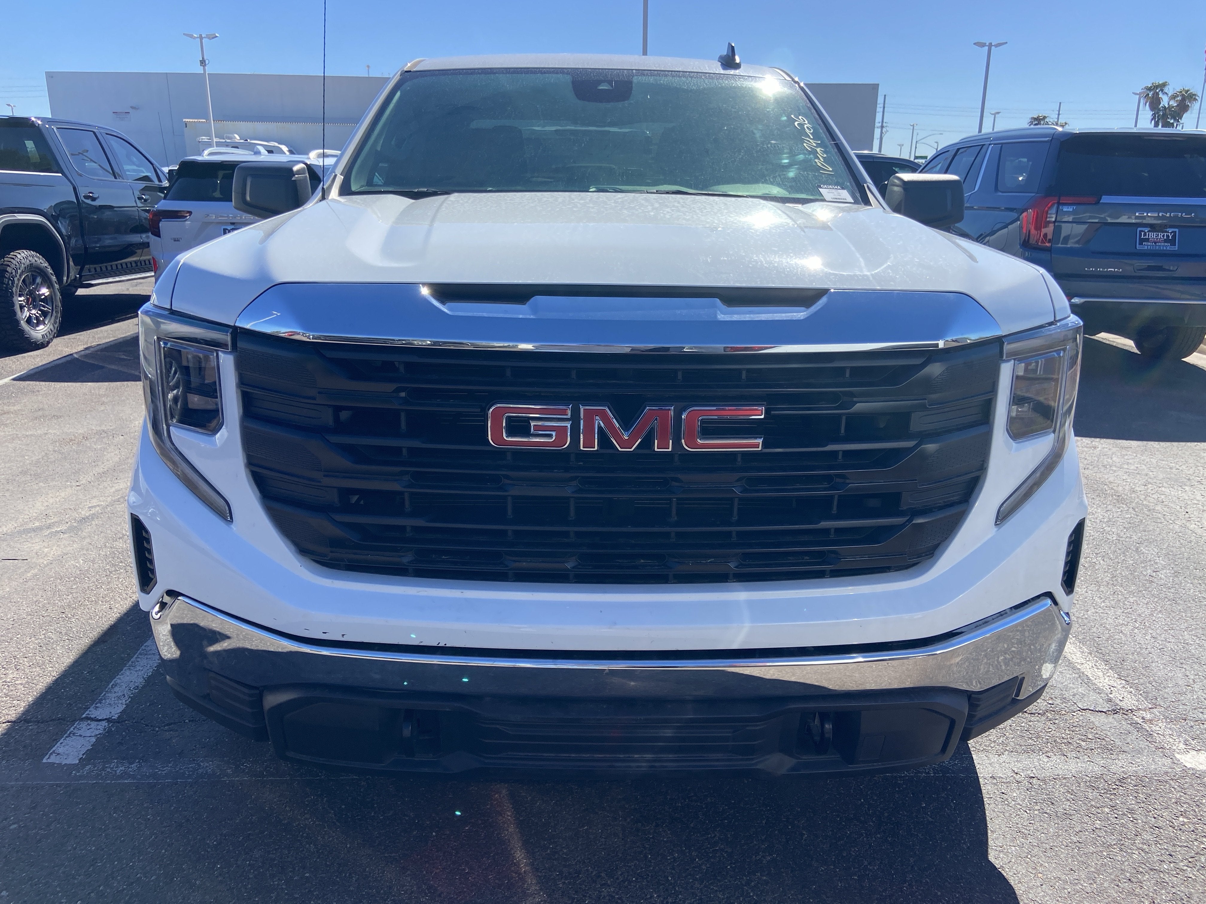 2025 GMC Sierra 1500 Pro