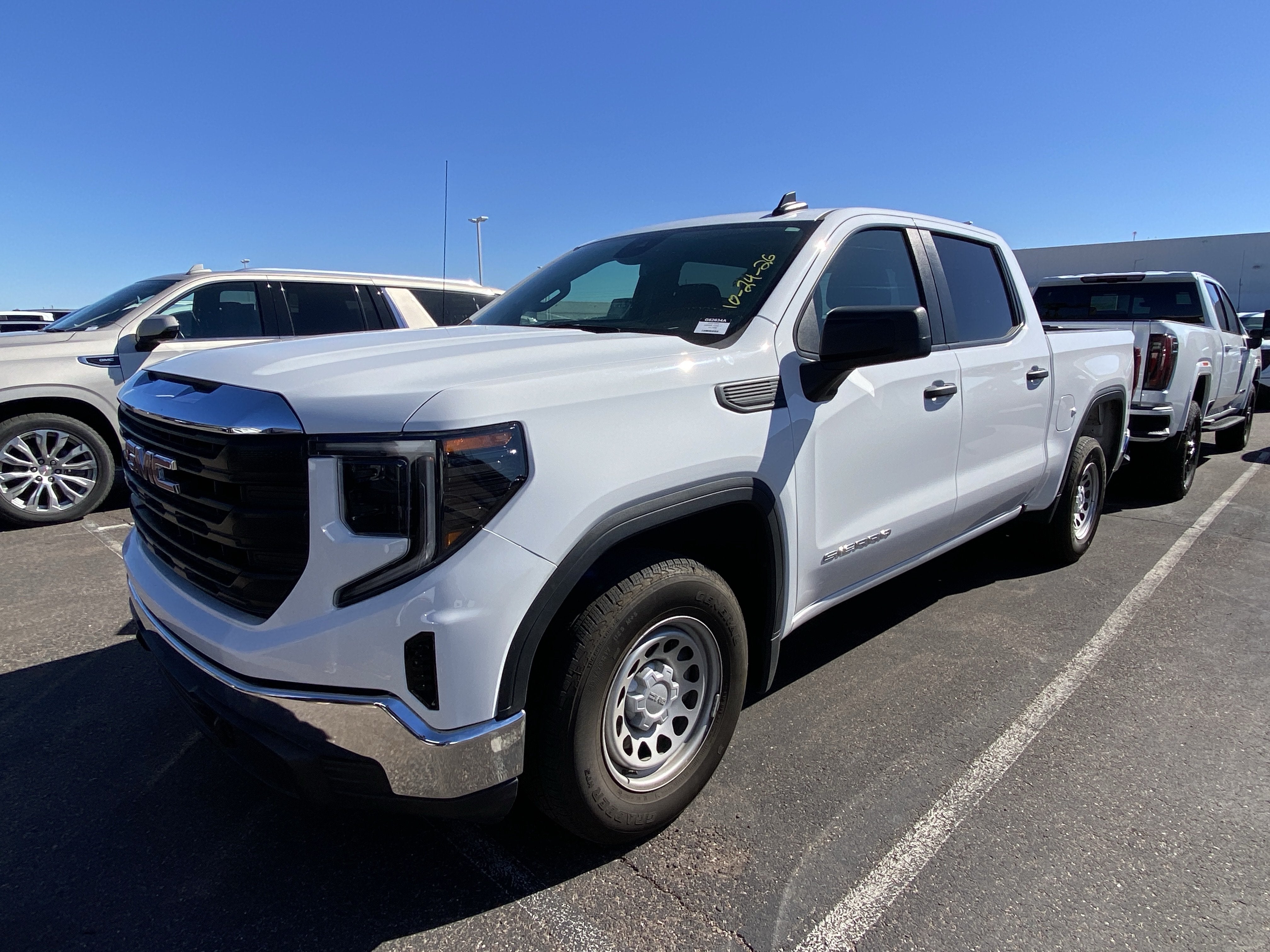 2025 GMC Sierra 1500 Pro