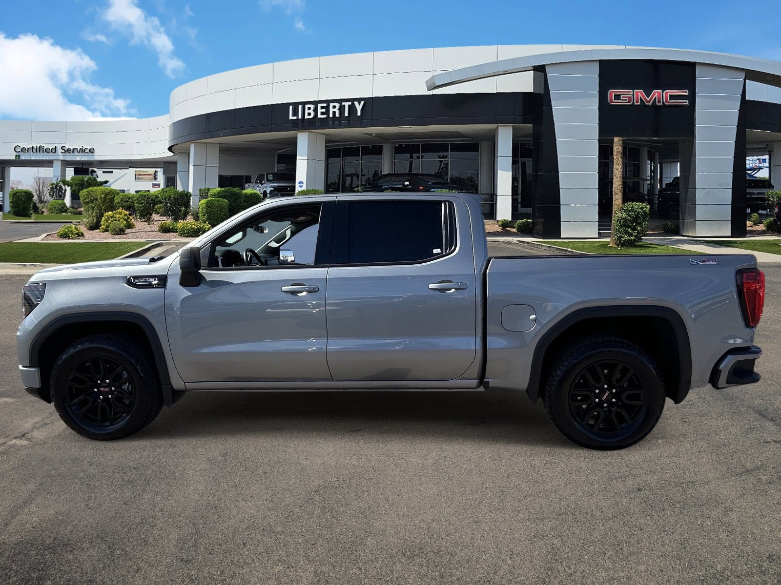 2025 GMC Sierra 1500 Elevation