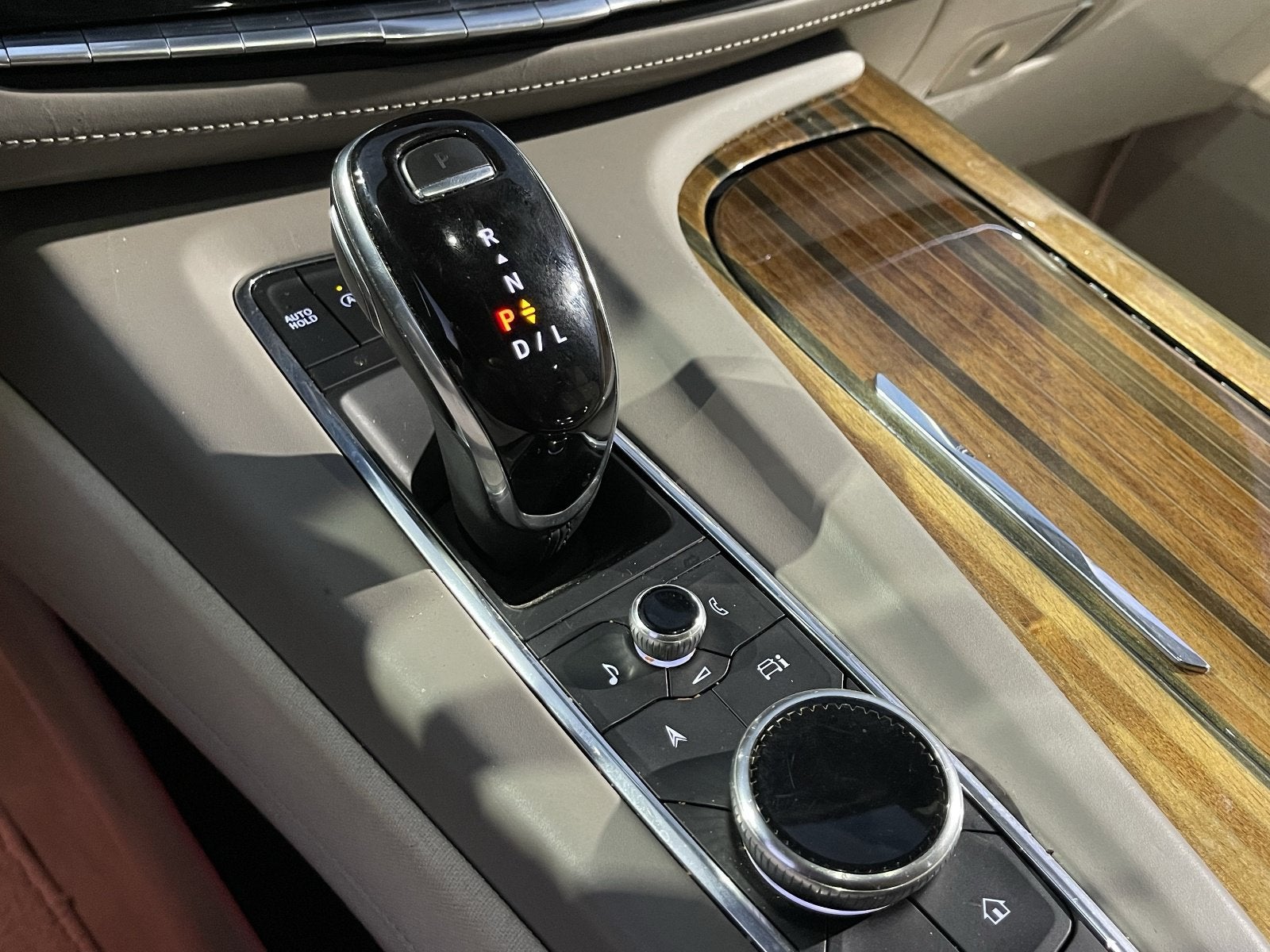 2021 Cadillac Escalade Premium Luxury Platinum