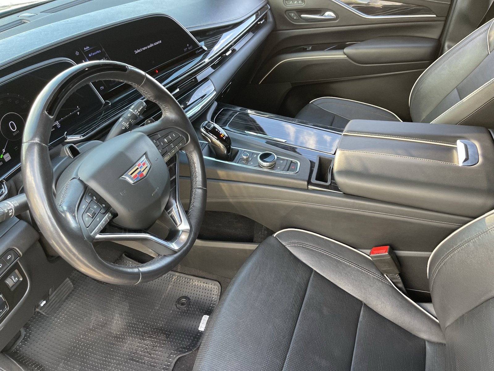 2022 Cadillac Escalade Sport