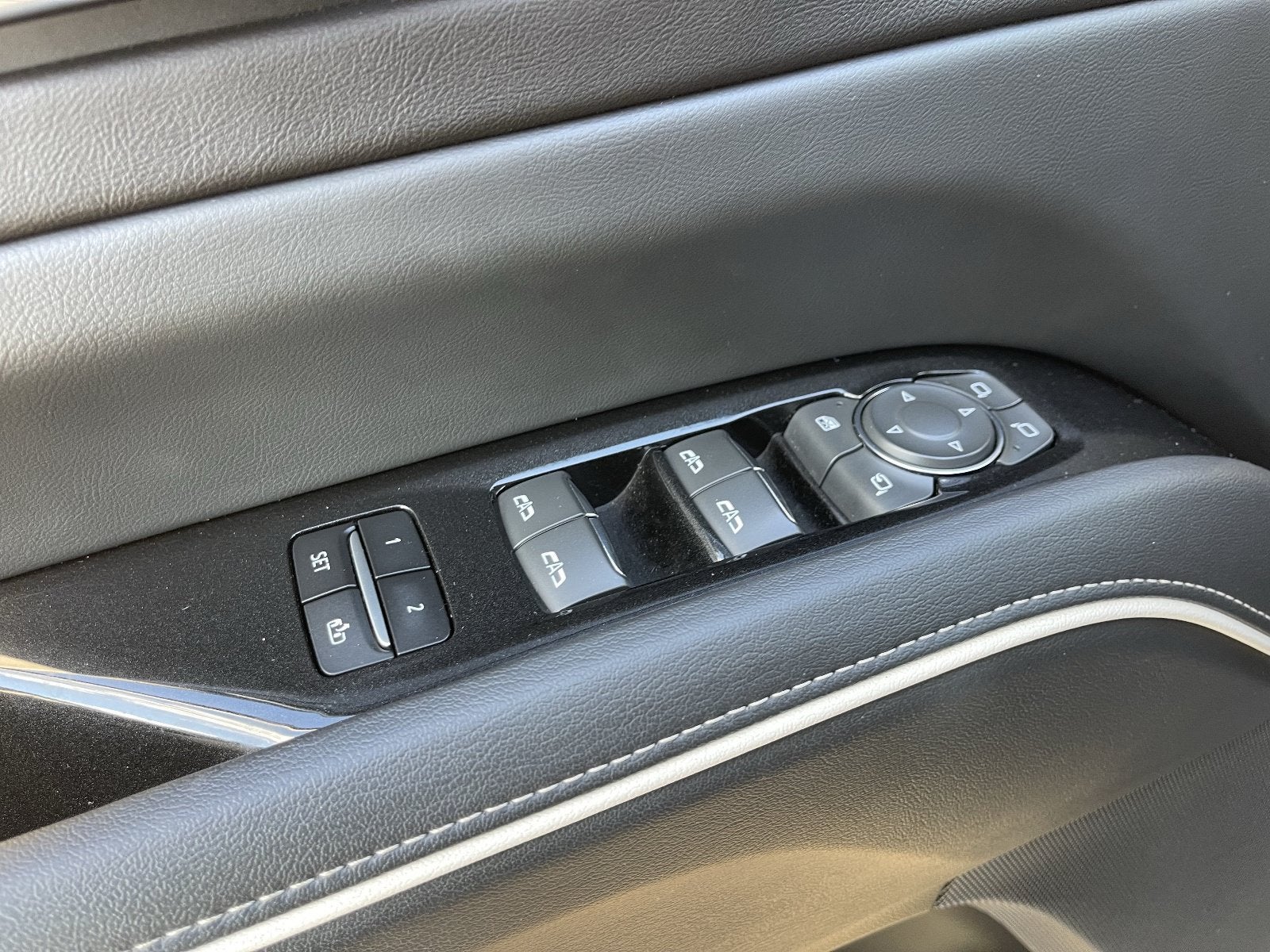 2022 Cadillac Escalade Sport