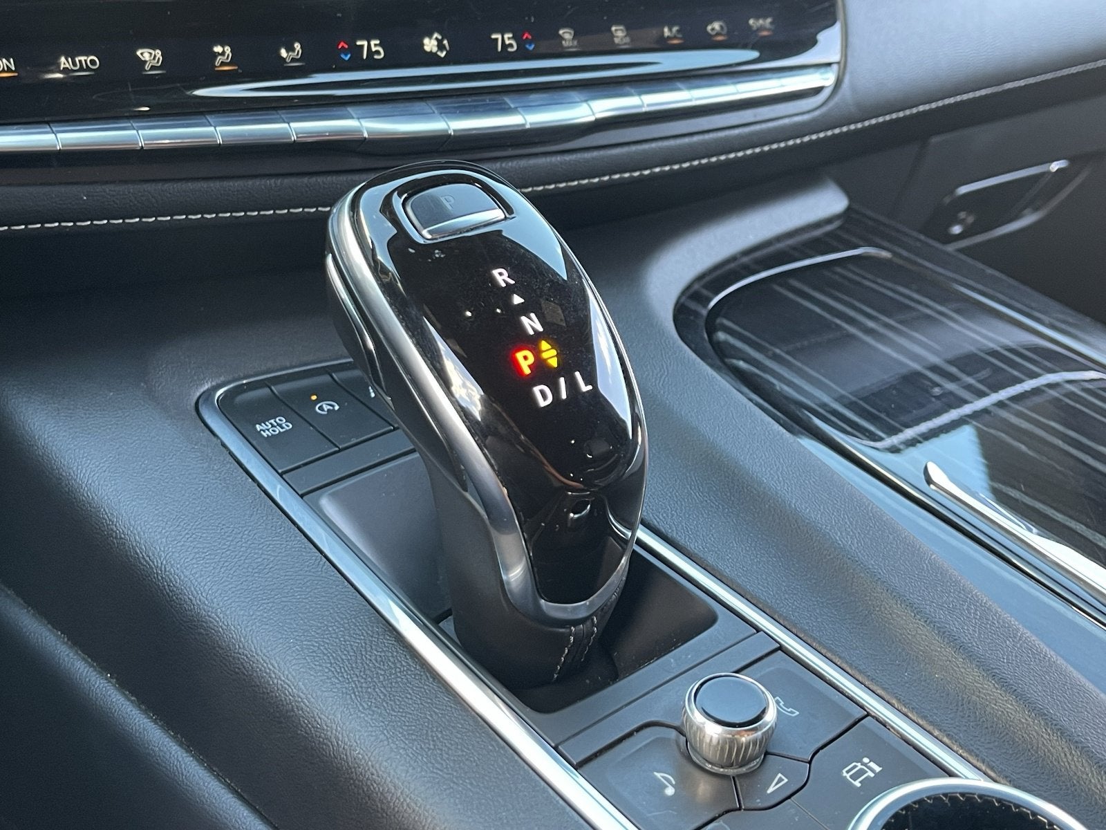2022 Cadillac Escalade Sport