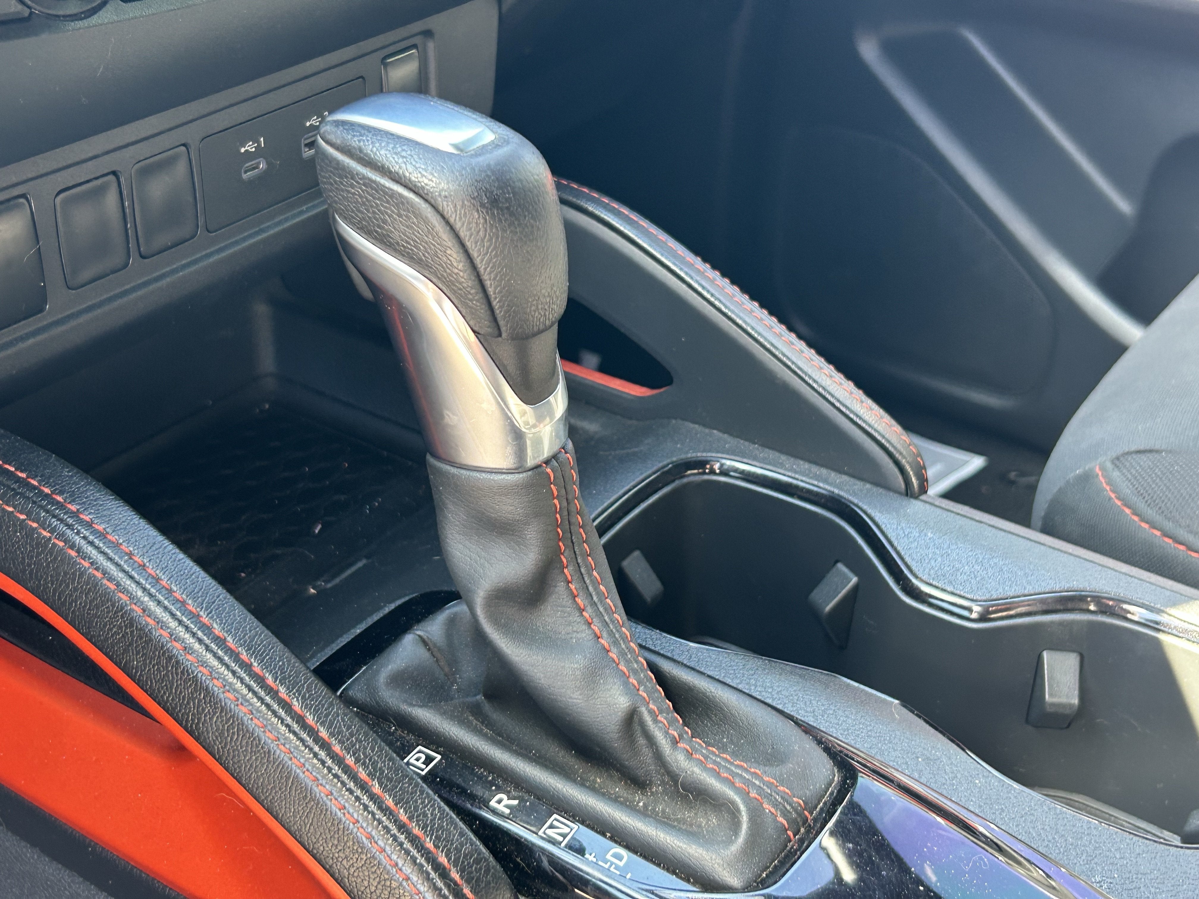 2022 Nissan Frontier Crew Cab PRO-X 4x2