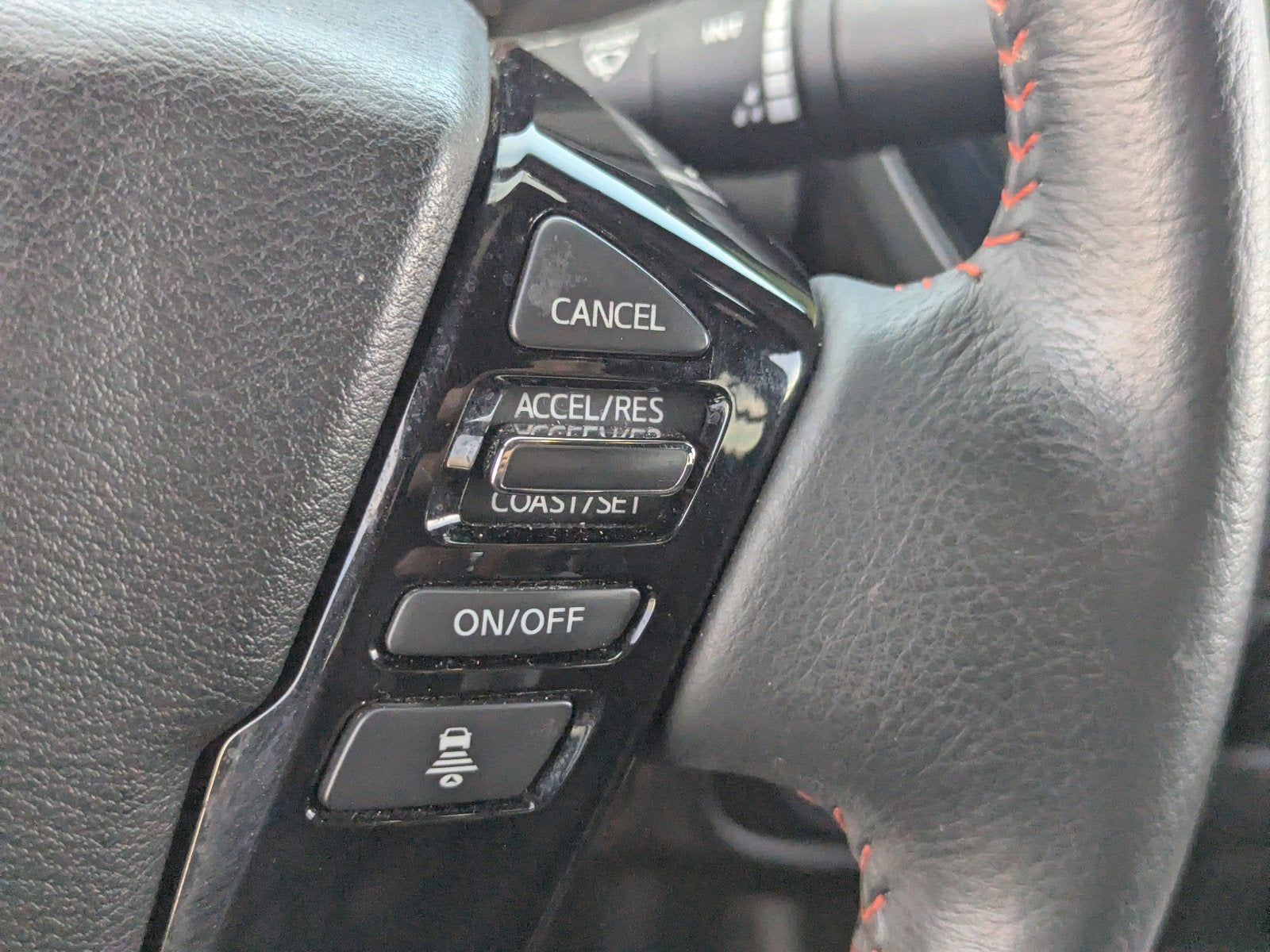 2025 Nissan Frontier Crew Cab PRO-4X 4x4