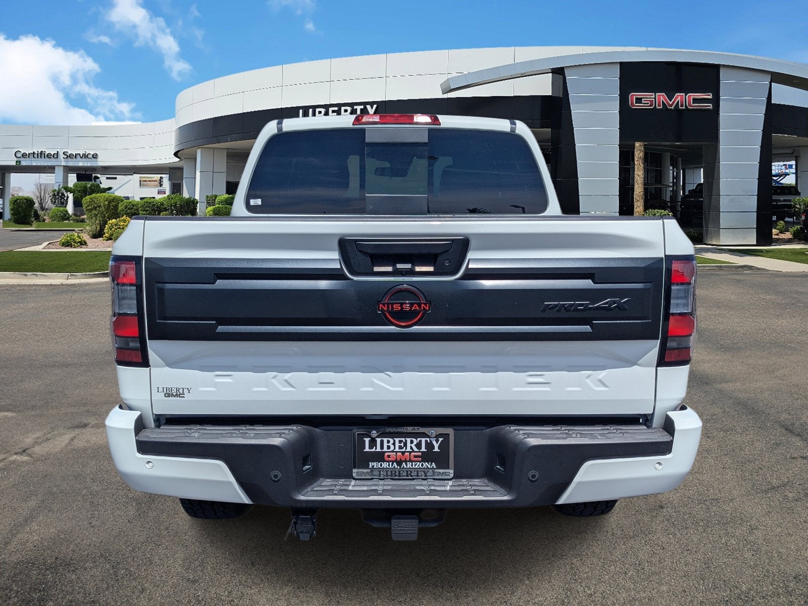 2025 Nissan Frontier Crew Cab PRO-4X 4x4