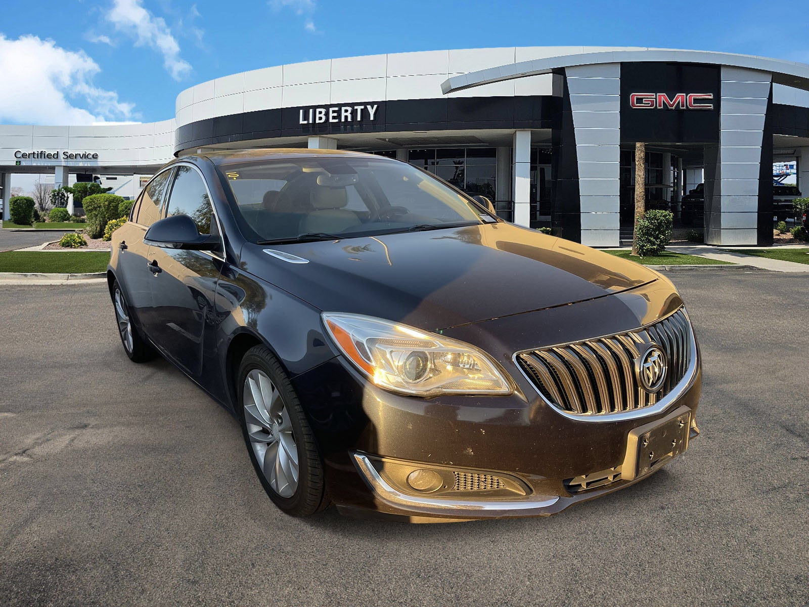 Used 2016 Buick Regal Premium 2 with VIN 2G4GS5GX0G9181184 for sale in Peoria, AZ