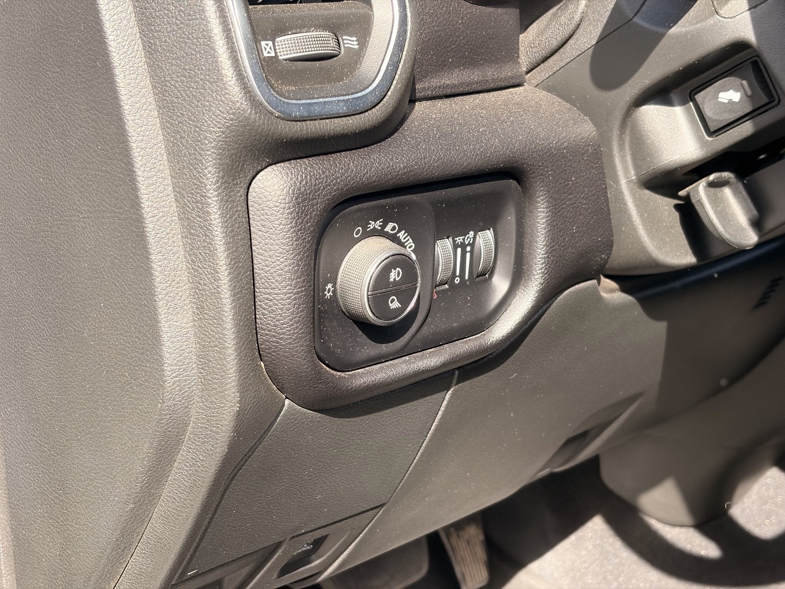 2024 RAM 2500 Laramie Crew Cab 4x4 6'4" Box