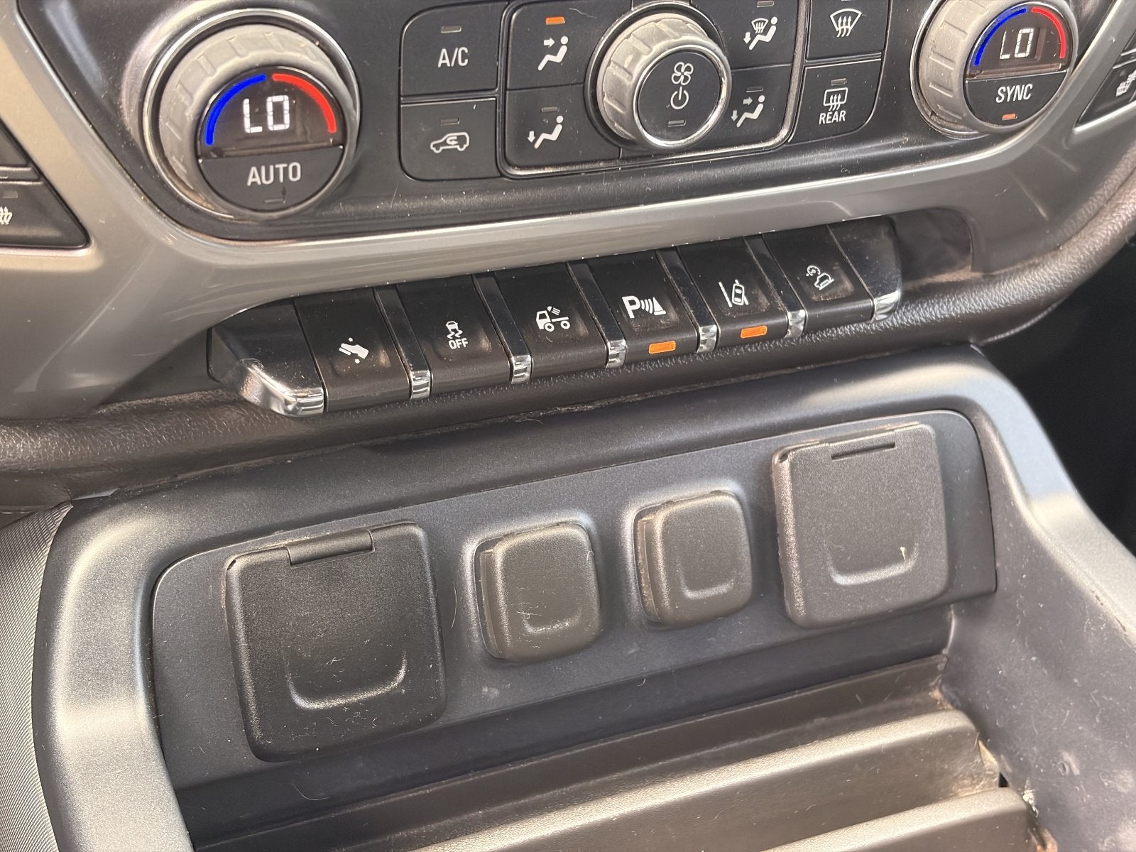 2014 Chevrolet Silverado 1500 LTZ