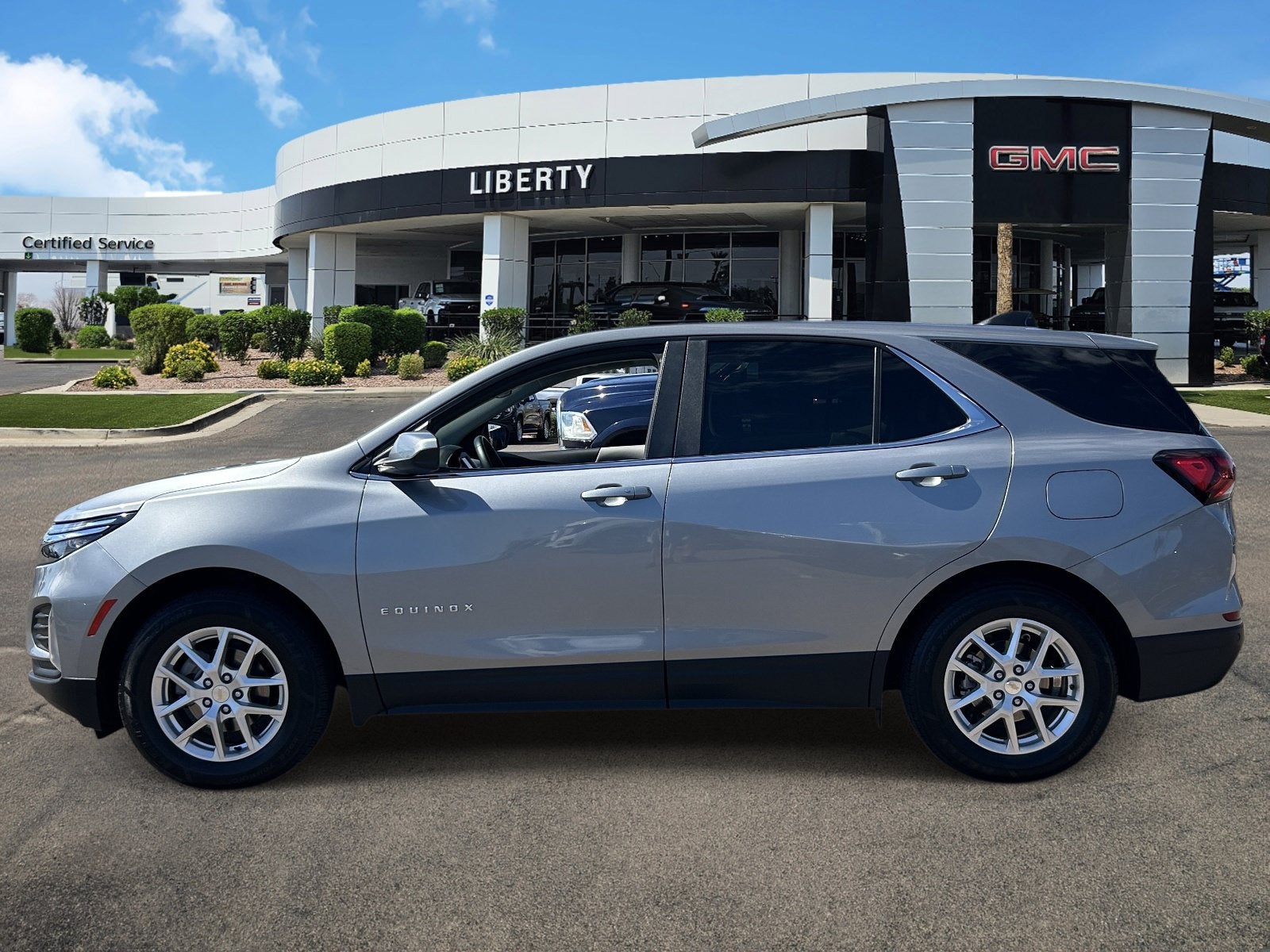 2024 Chevrolet Equinox LT