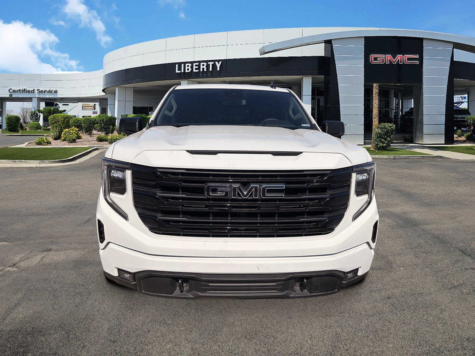 2025 GMC Sierra 1500 Elevation