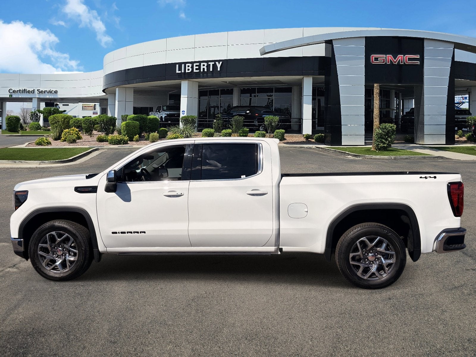 2026 GMC Sierra 1500 SLE