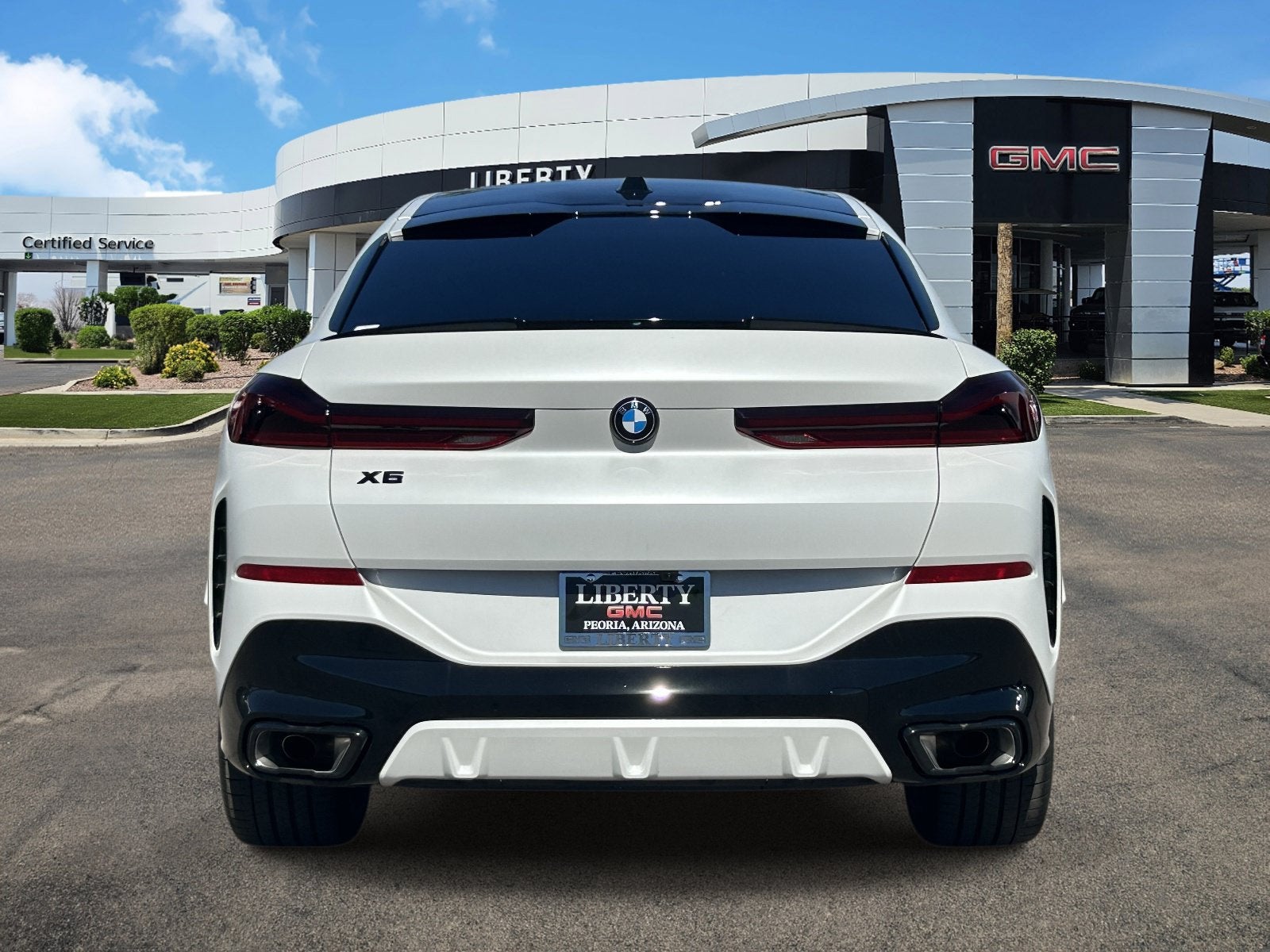 2027 BMW X6 xDrive40i