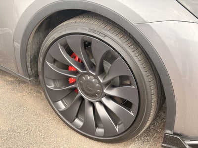 2025 Tesla Model Y Performance