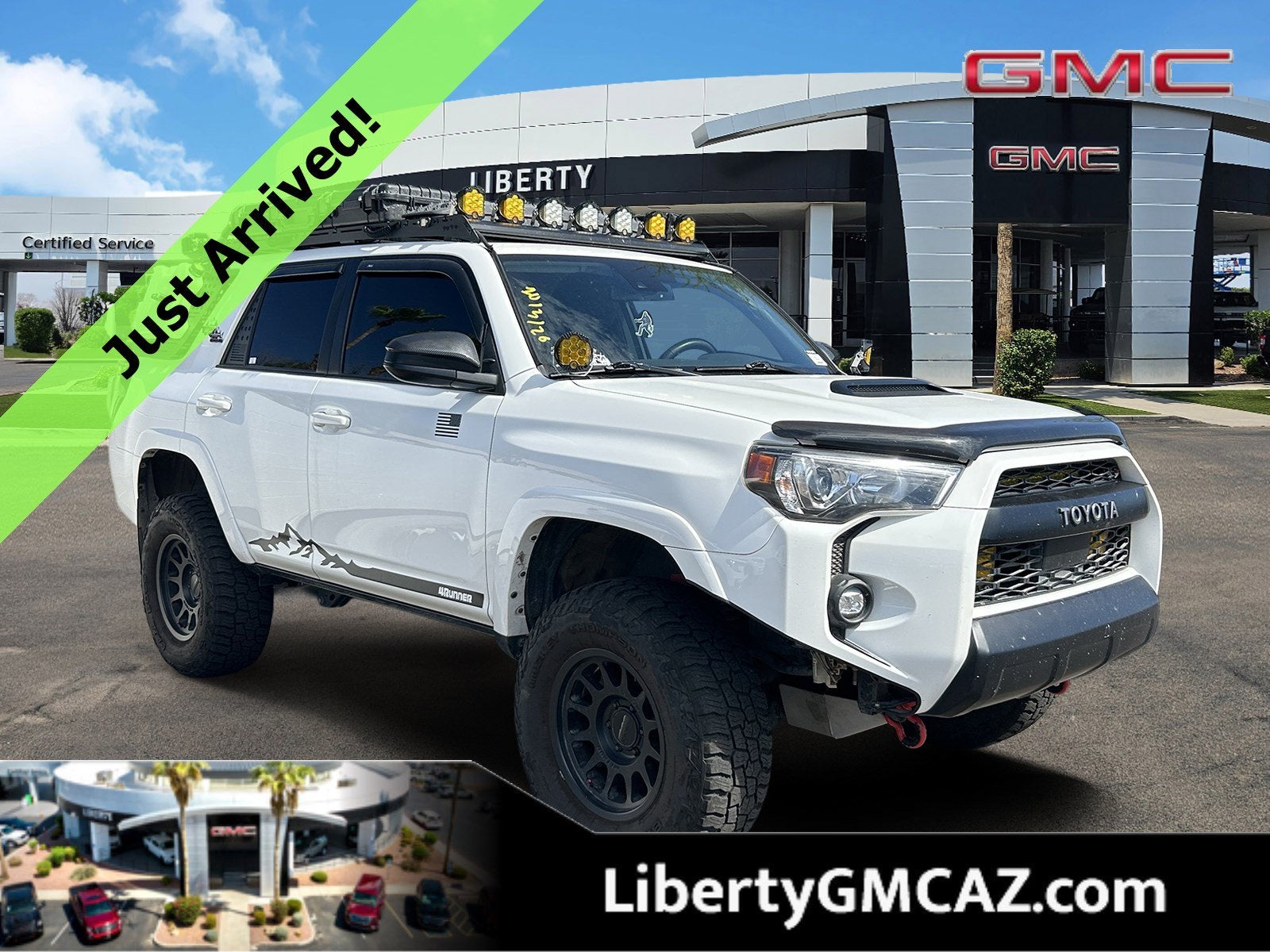 2022 Toyota 4Runner TRD Off Road