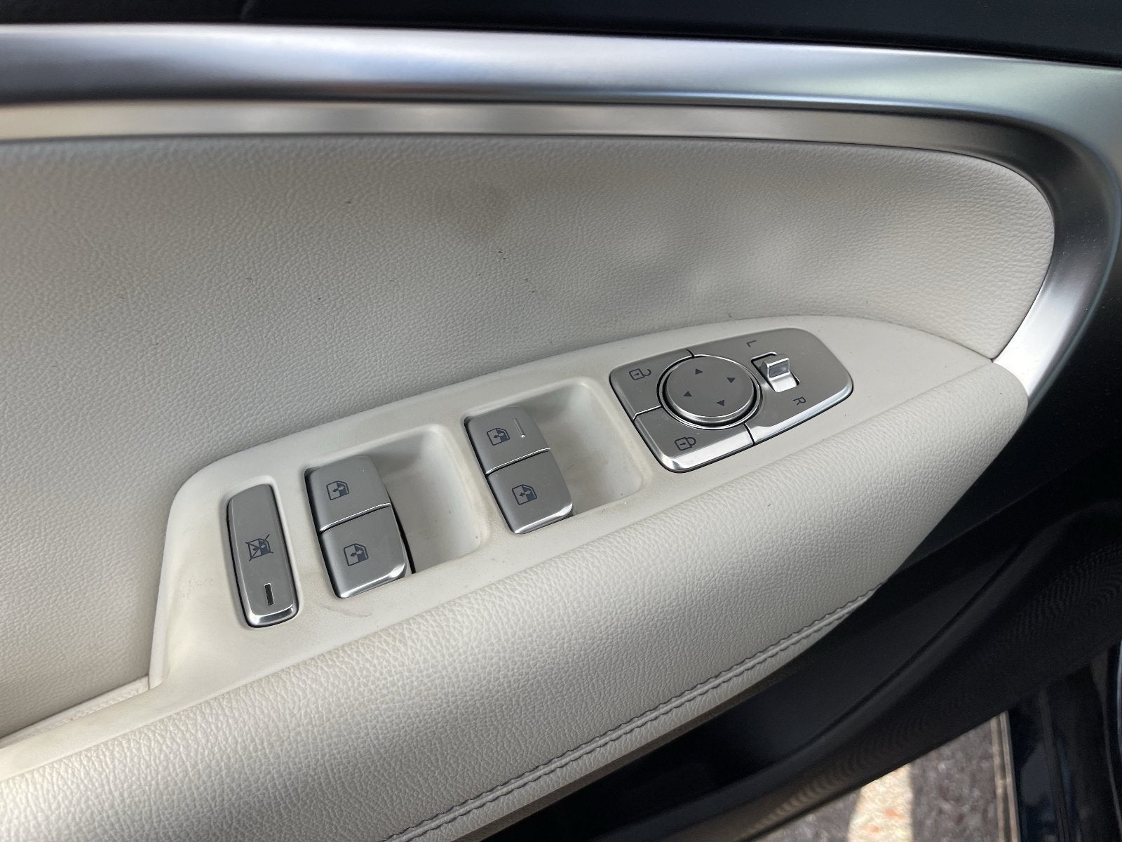 2025 Genesis G70 2.5T AWD