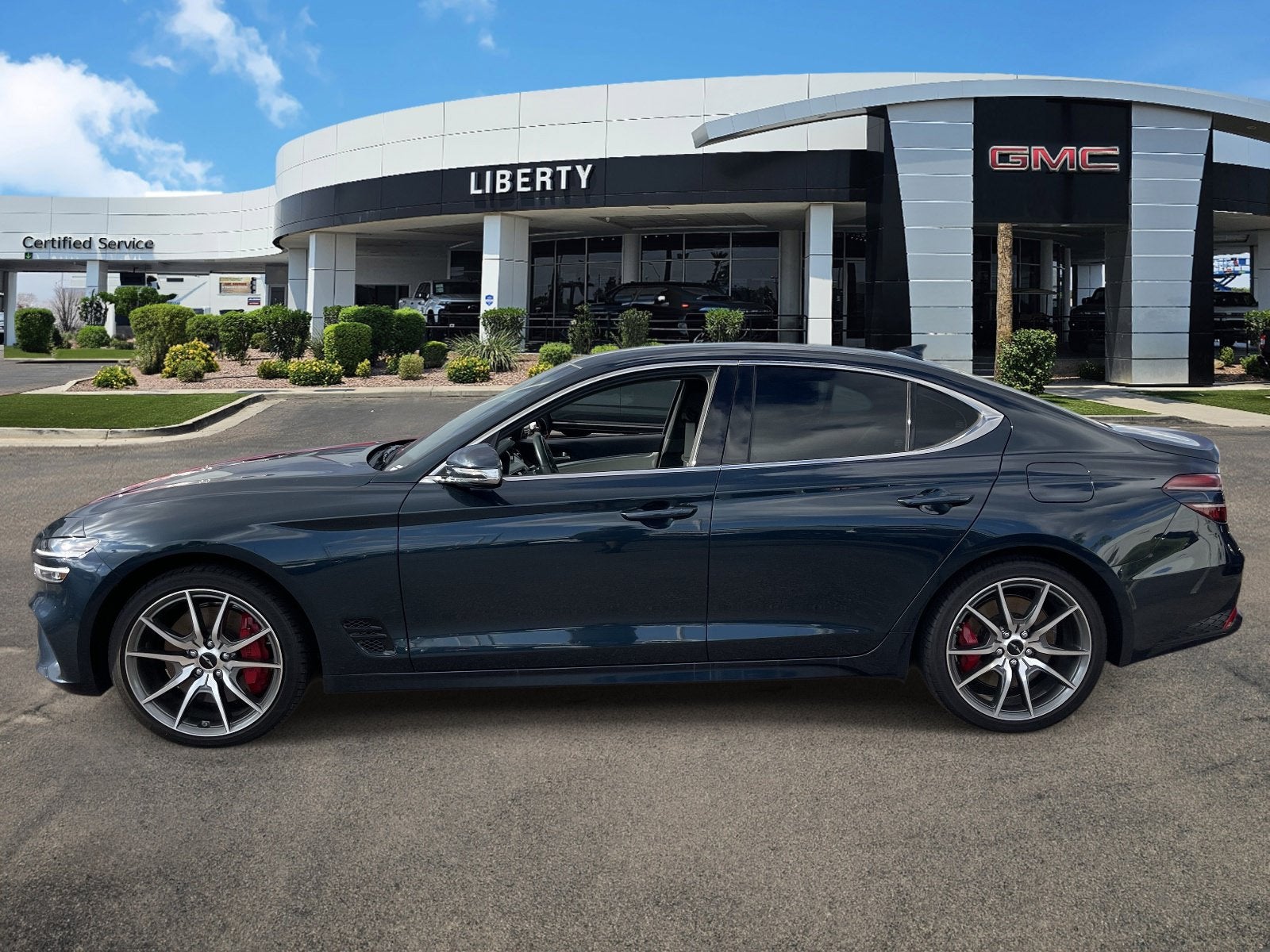 2025 Genesis G70 2.5T AWD