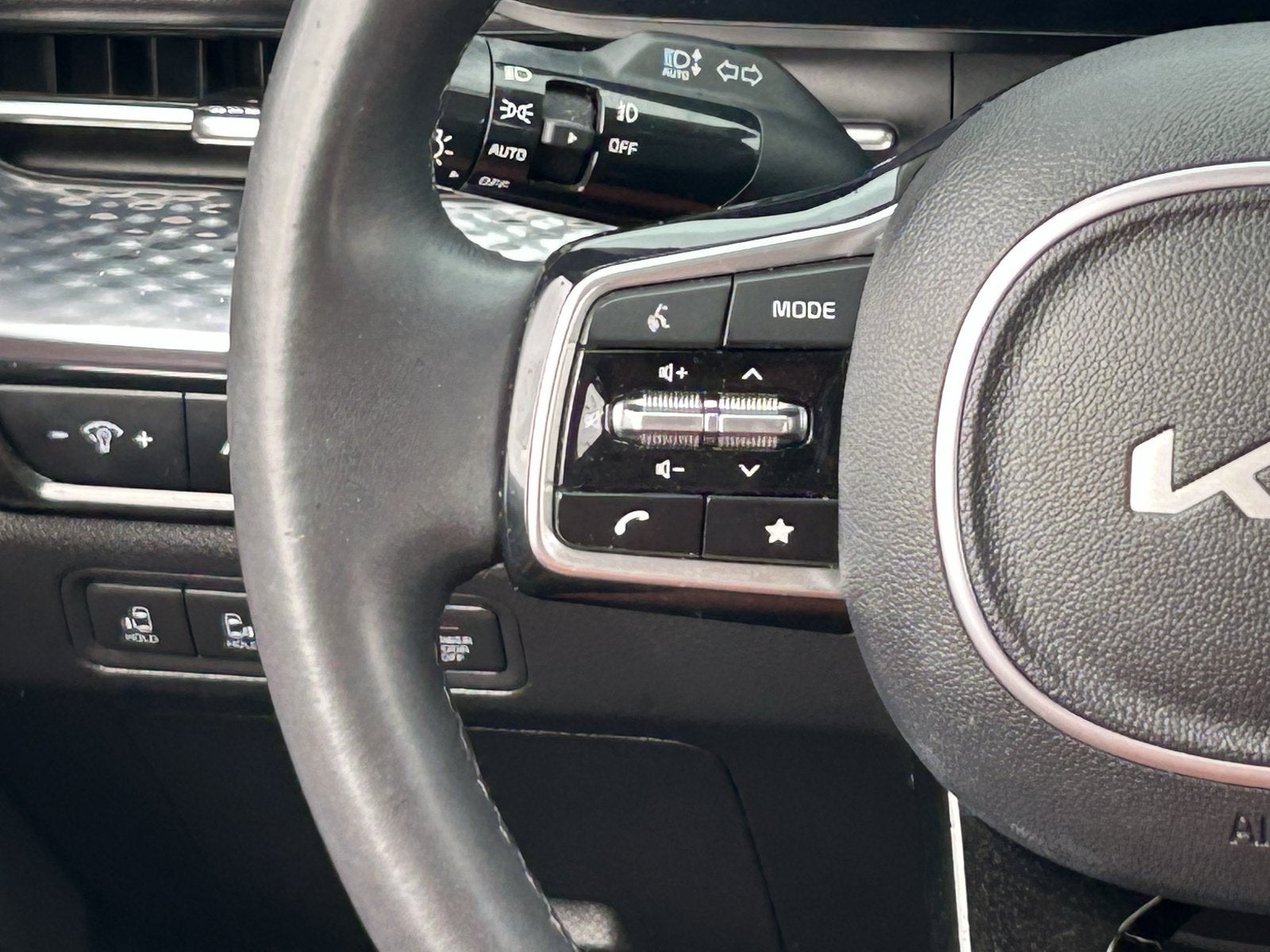 2023 Kia Carnival MPV SX Prestige