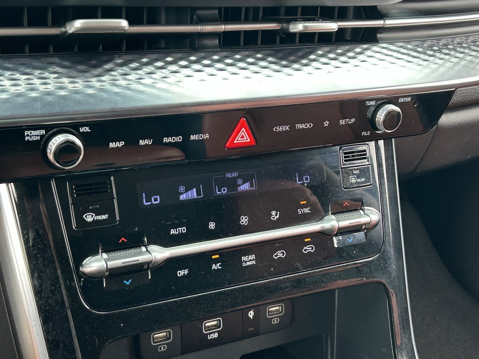 2023 Kia Carnival MPV SX Prestige
