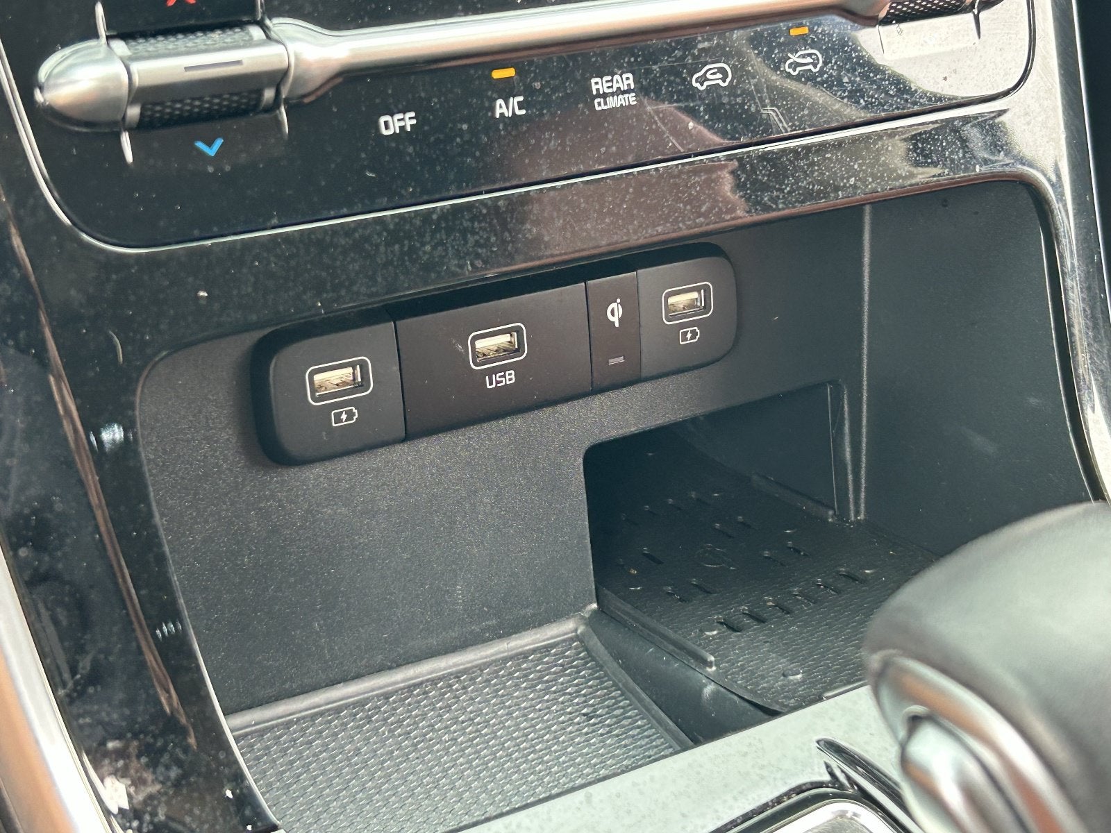 2023 Kia Carnival MPV SX Prestige