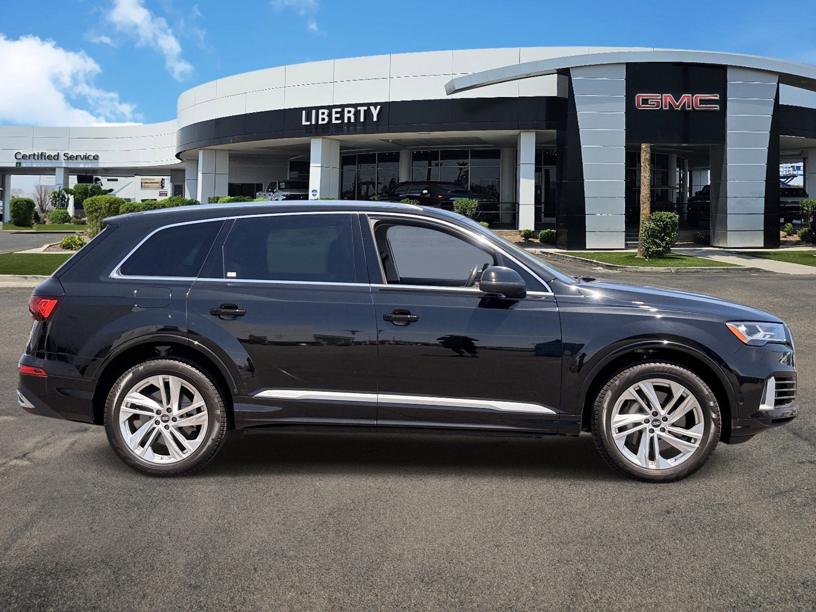 2022 Audi Q7 Premium Plus 55 TFSI quattro Tiptronic