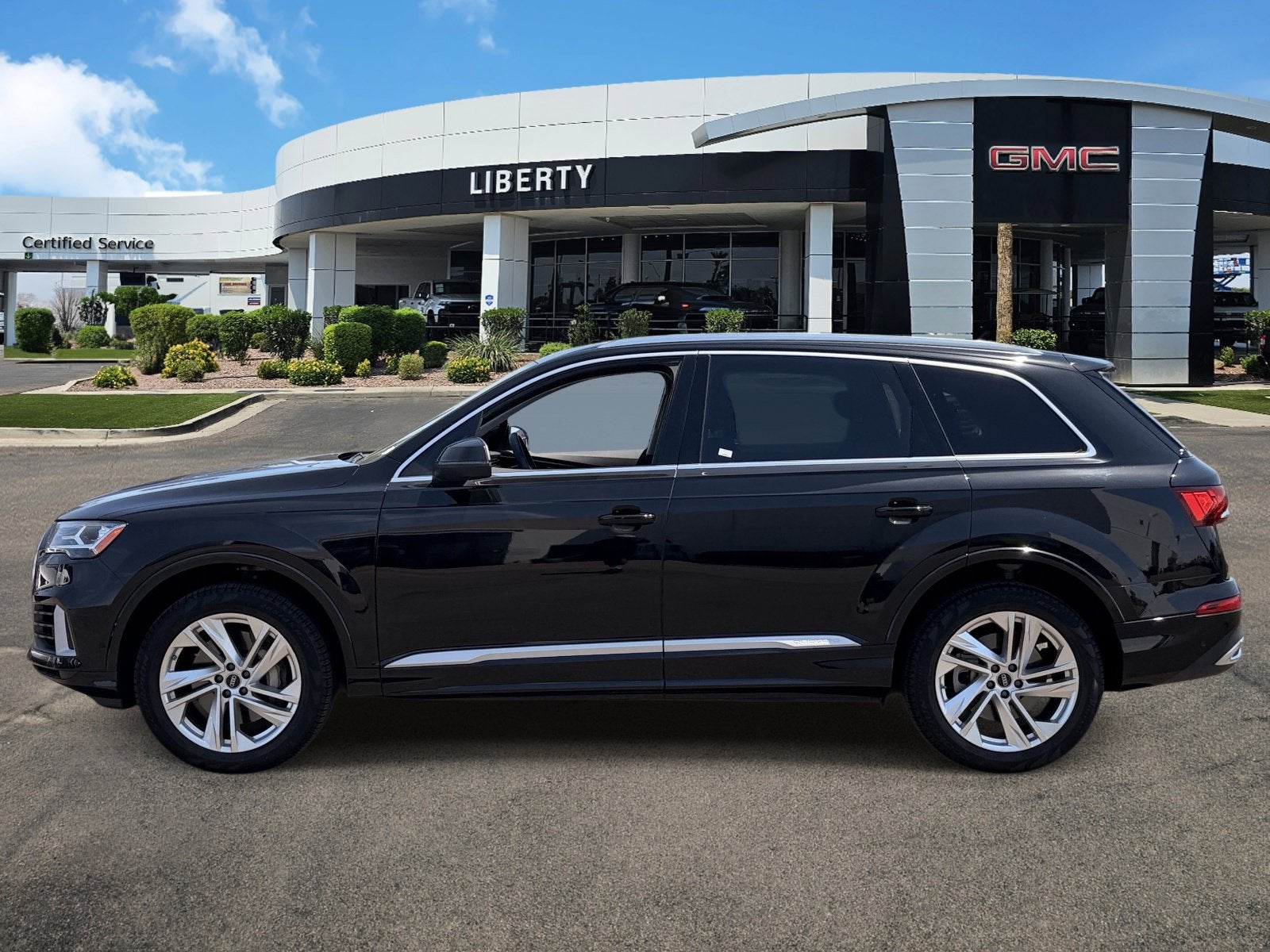 2022 Audi Q7 Premium Plus 55 TFSI quattro Tiptronic