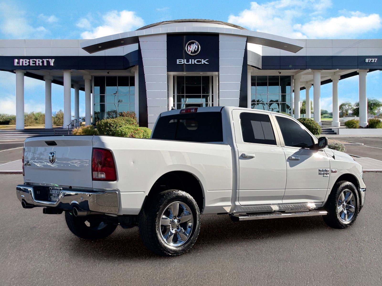 2019 RAM 1500 Classic Big Horn Crew Cab 4x2 6'4" Box