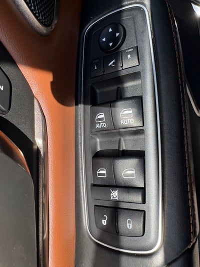 2019 RAM 1500 Longhorn Crew Cab 4x4 5'7" Box