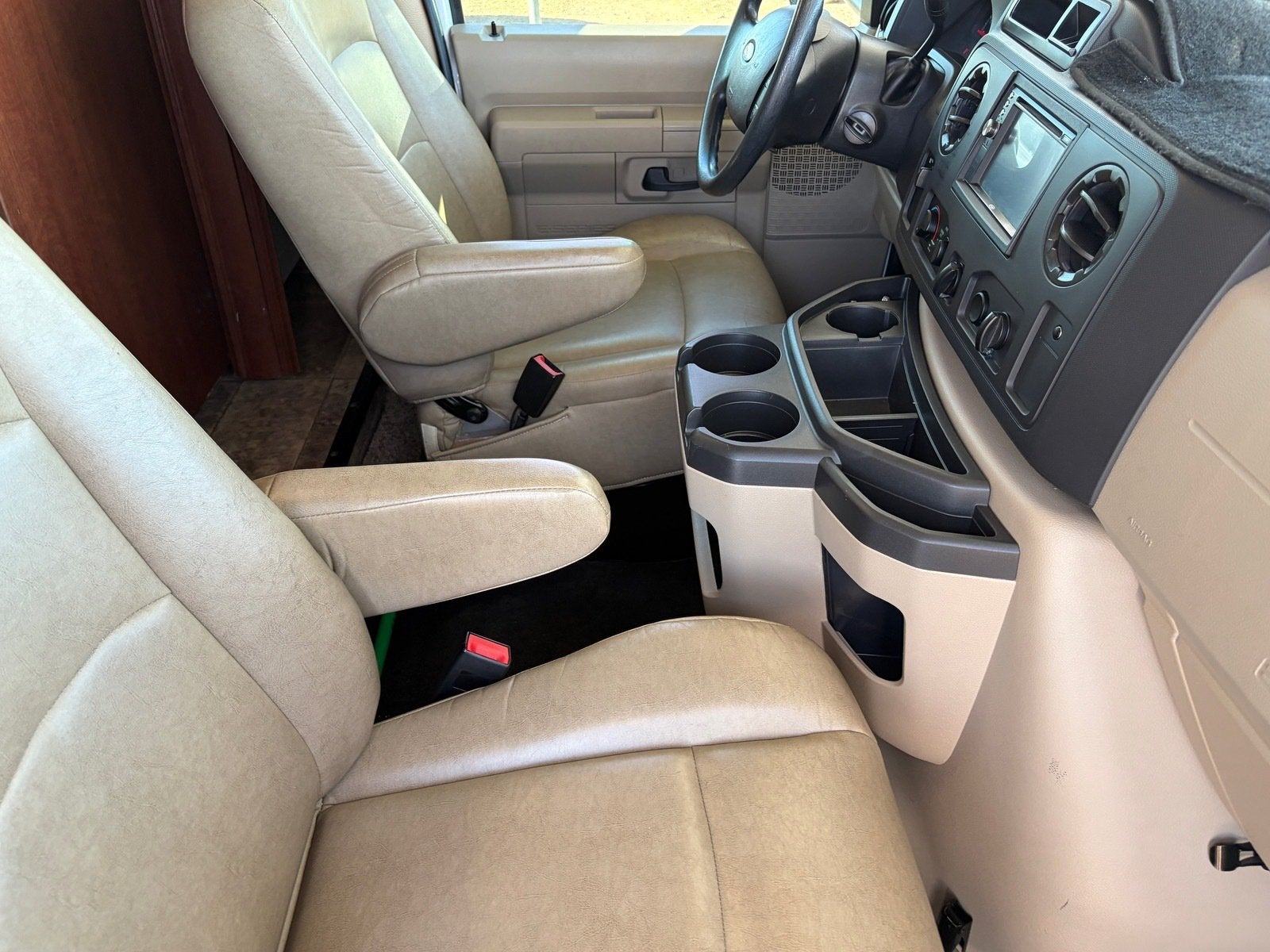2014 Ford Econoline Commercial Cuta E-450 SUPER DUTY