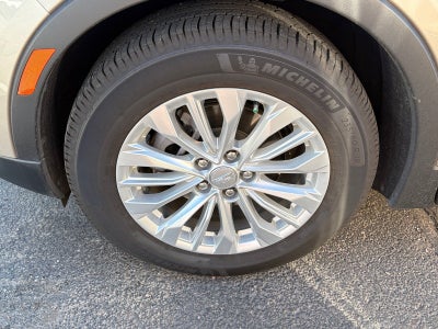2024 Cadillac XT4 Luxury