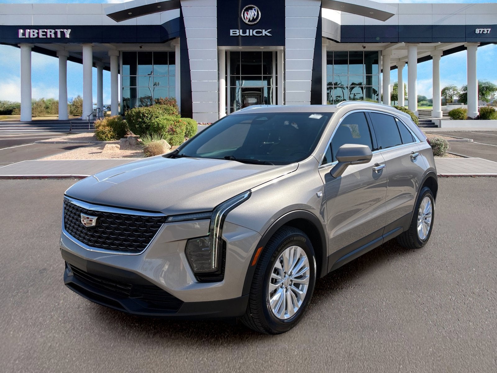 2024 Cadillac XT4 Luxury