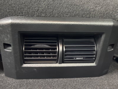 2022 RAM 1500 Classic SLT Crew Cab 4x4 5'7" Box