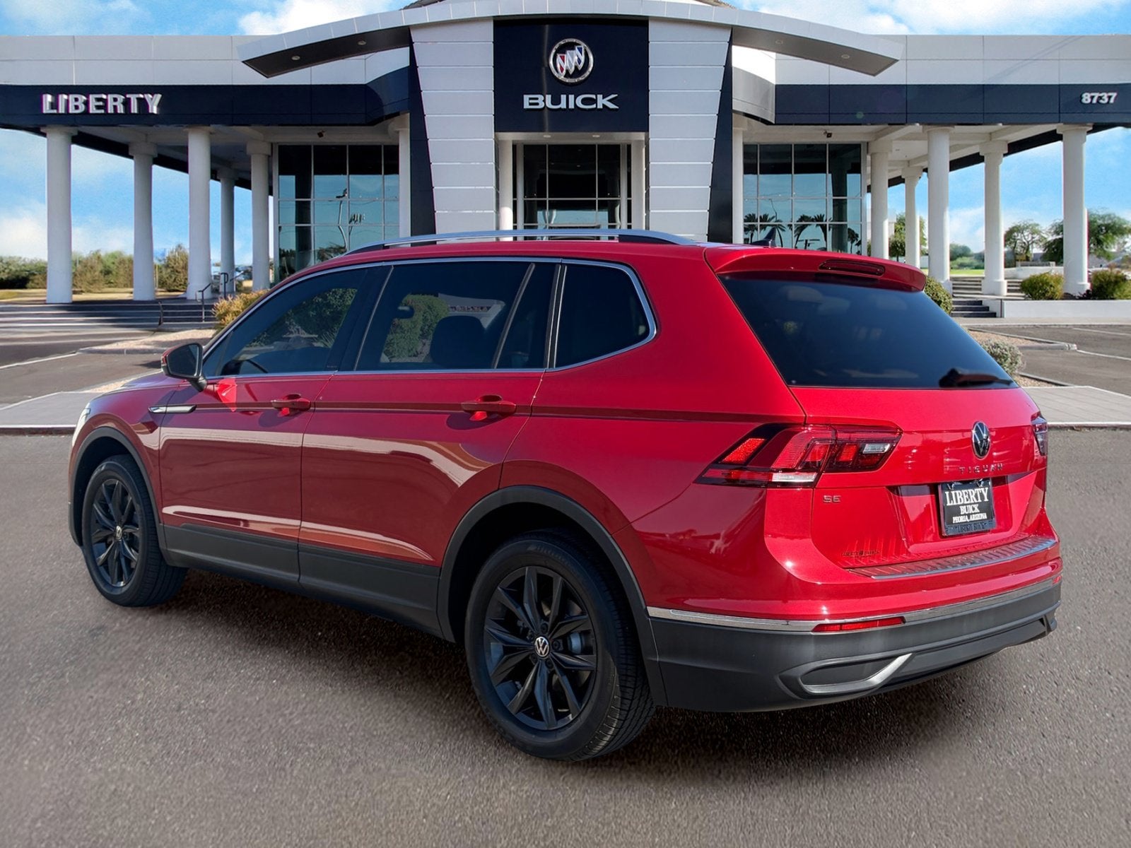 2024 Volkswagen Tiguan 2.0T SE