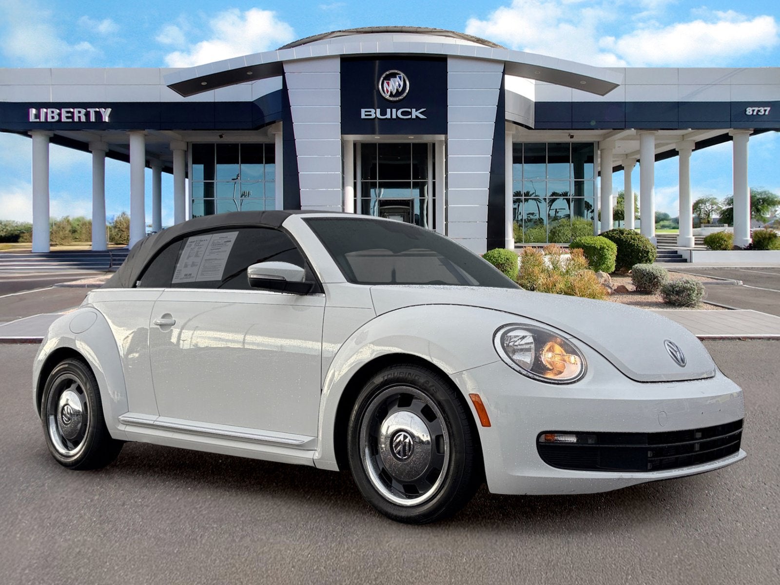 2016 Volkswagen Beetle Convertible 1.8T Denim