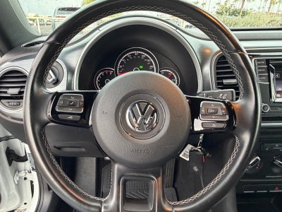 2016 Volkswagen Beetle Convertible 1.8T Denim