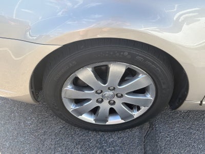 2005 Toyota Avalon XL