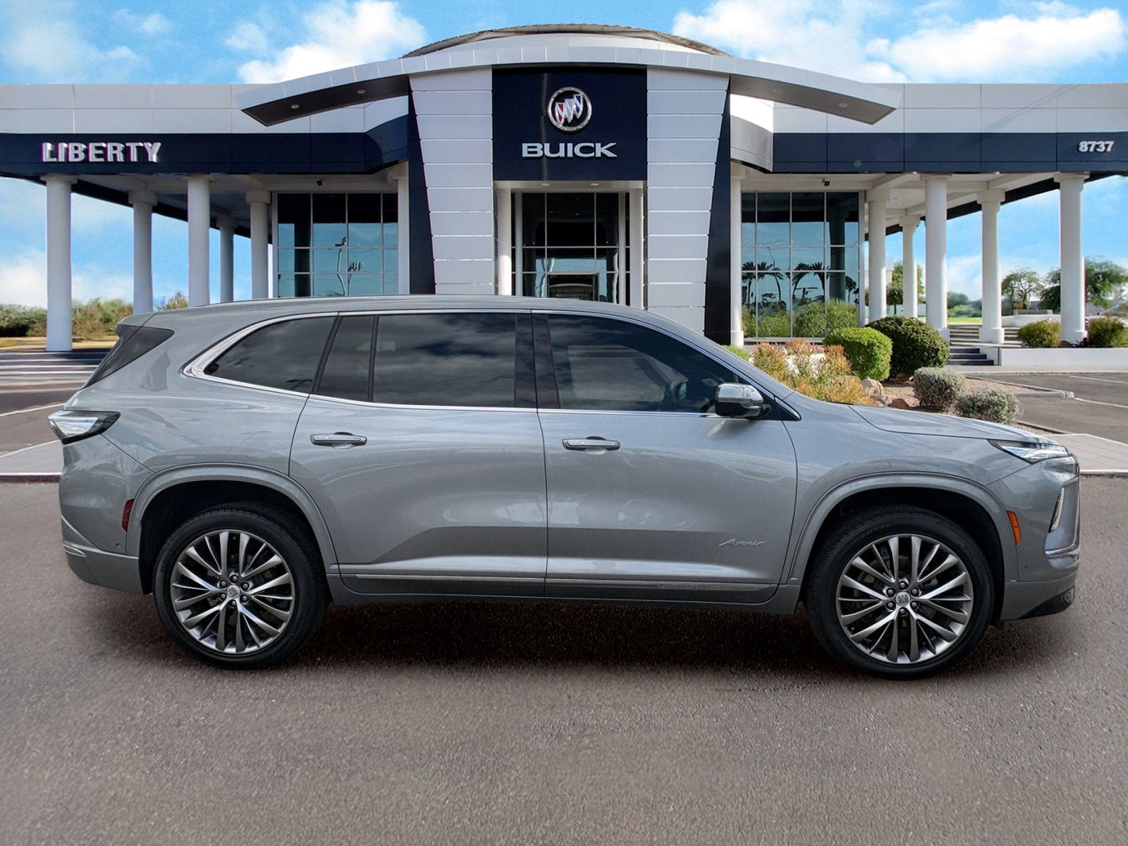 2025 Buick Enclave Avenir